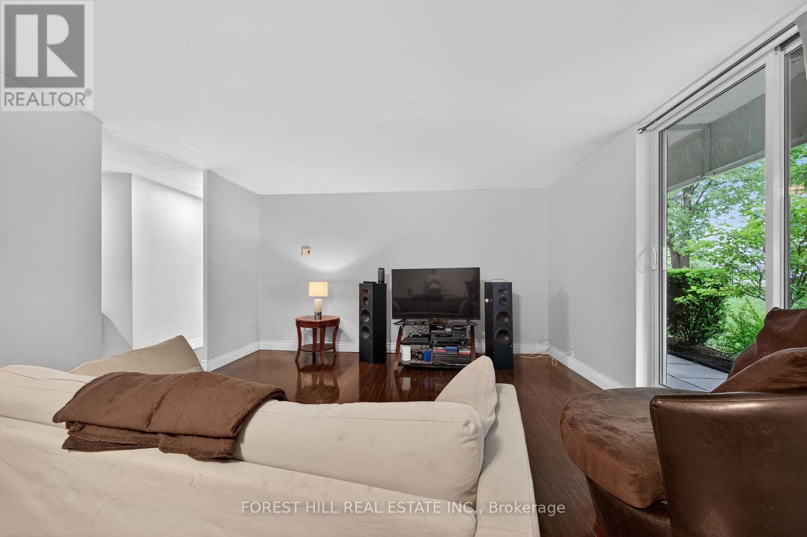 102 - 1 Royal Orchard Boulevard, Markham (Royal Orchard), Ontario  L3T 3C2 - Photo 14 - N12216206