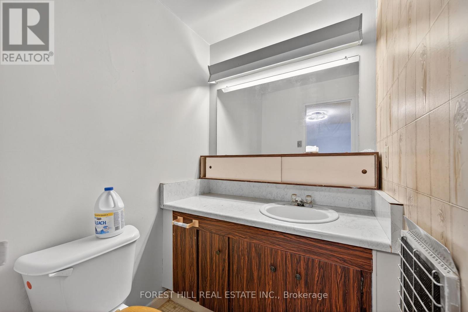 102 - 1 Royal Orchard Boulevard, Markham (Royal Orchard), Ontario  L3T 3C2 - Photo 25 - N12216206