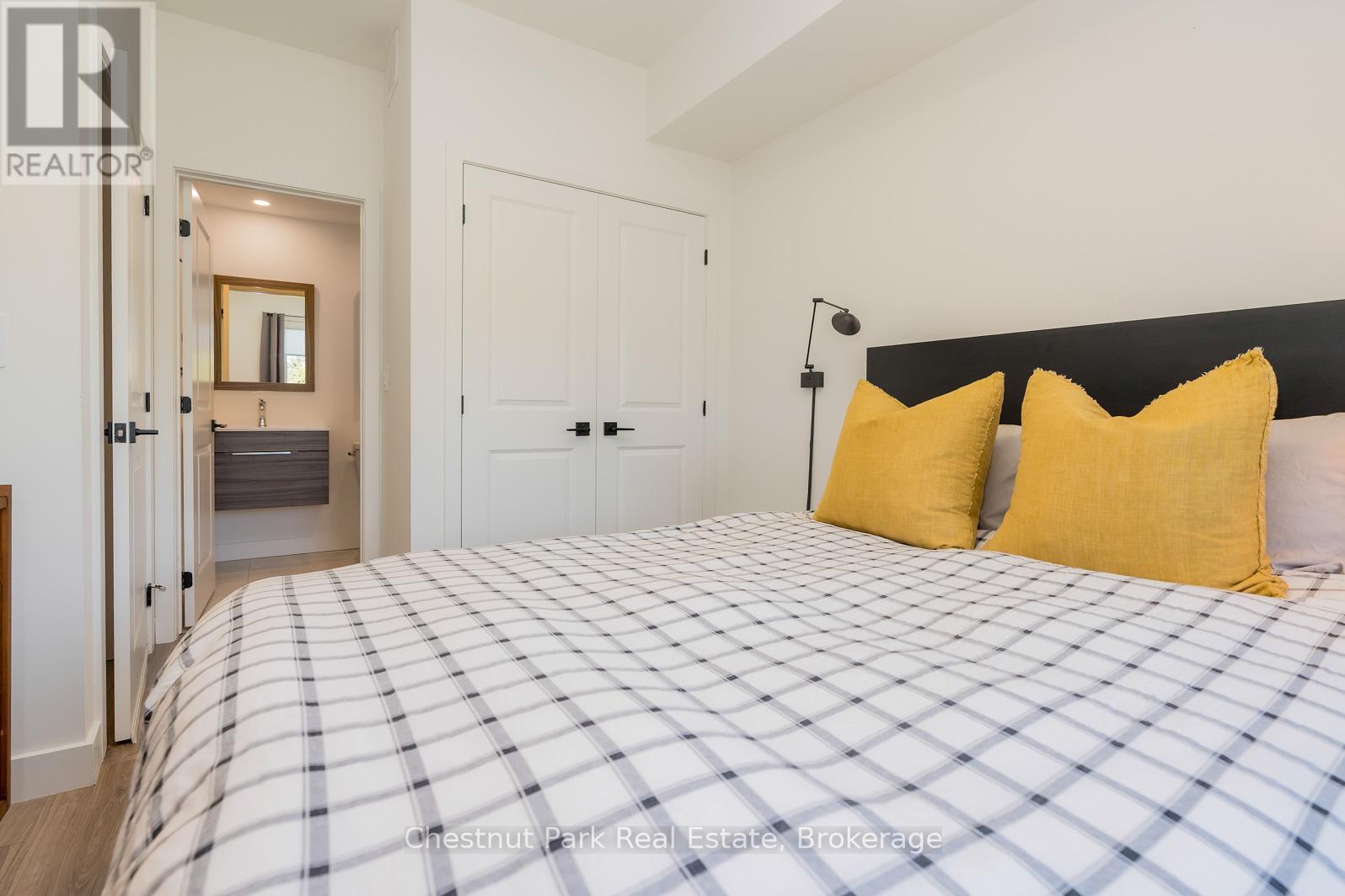 106 - 10 Beckwith Lane, Blue Mountains, Ontario  L9Y 0A4 - Photo 16 - X12216681
