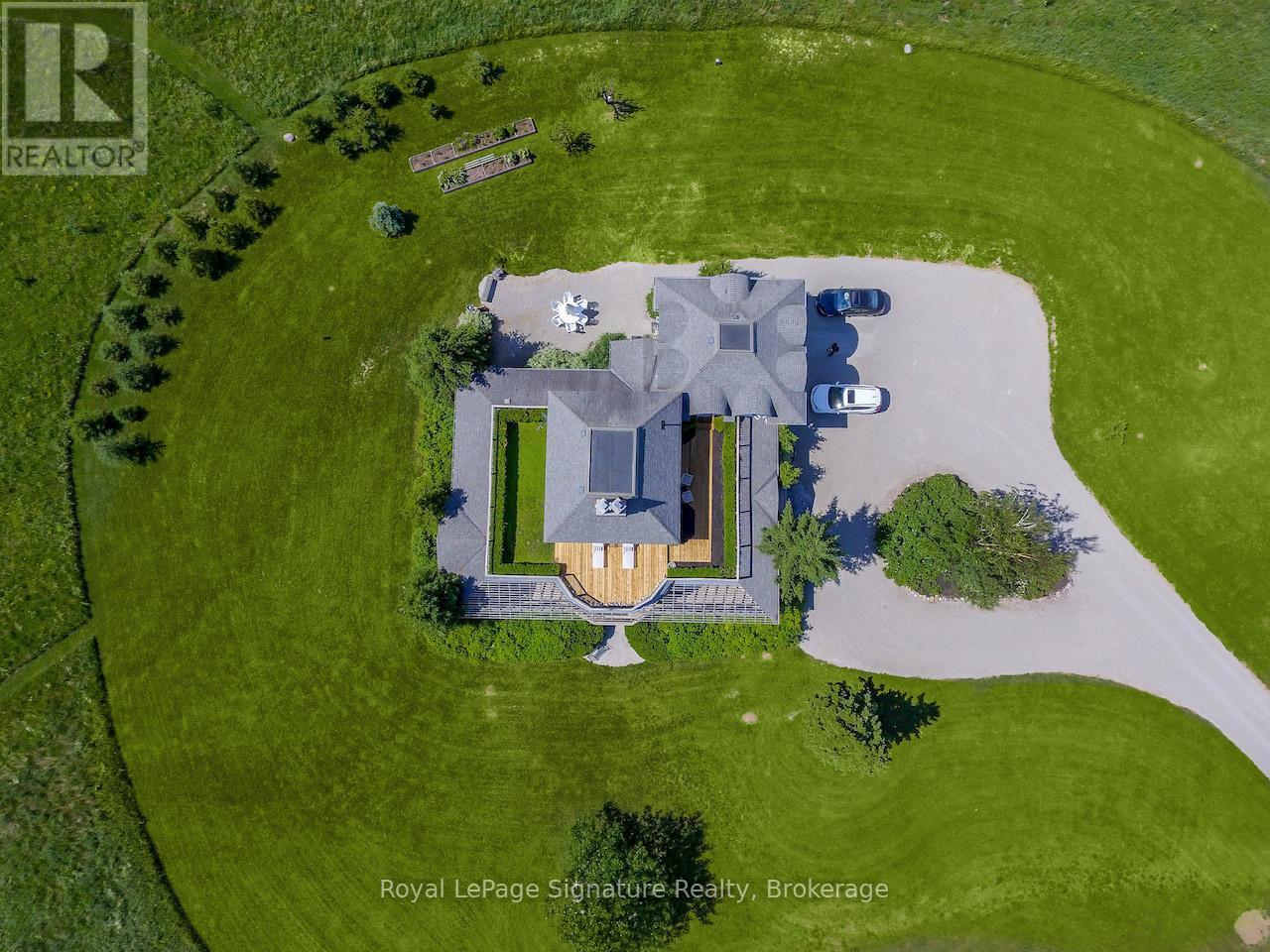 807035 25TH SIDE ROAD, Grey Highlands, Ontario