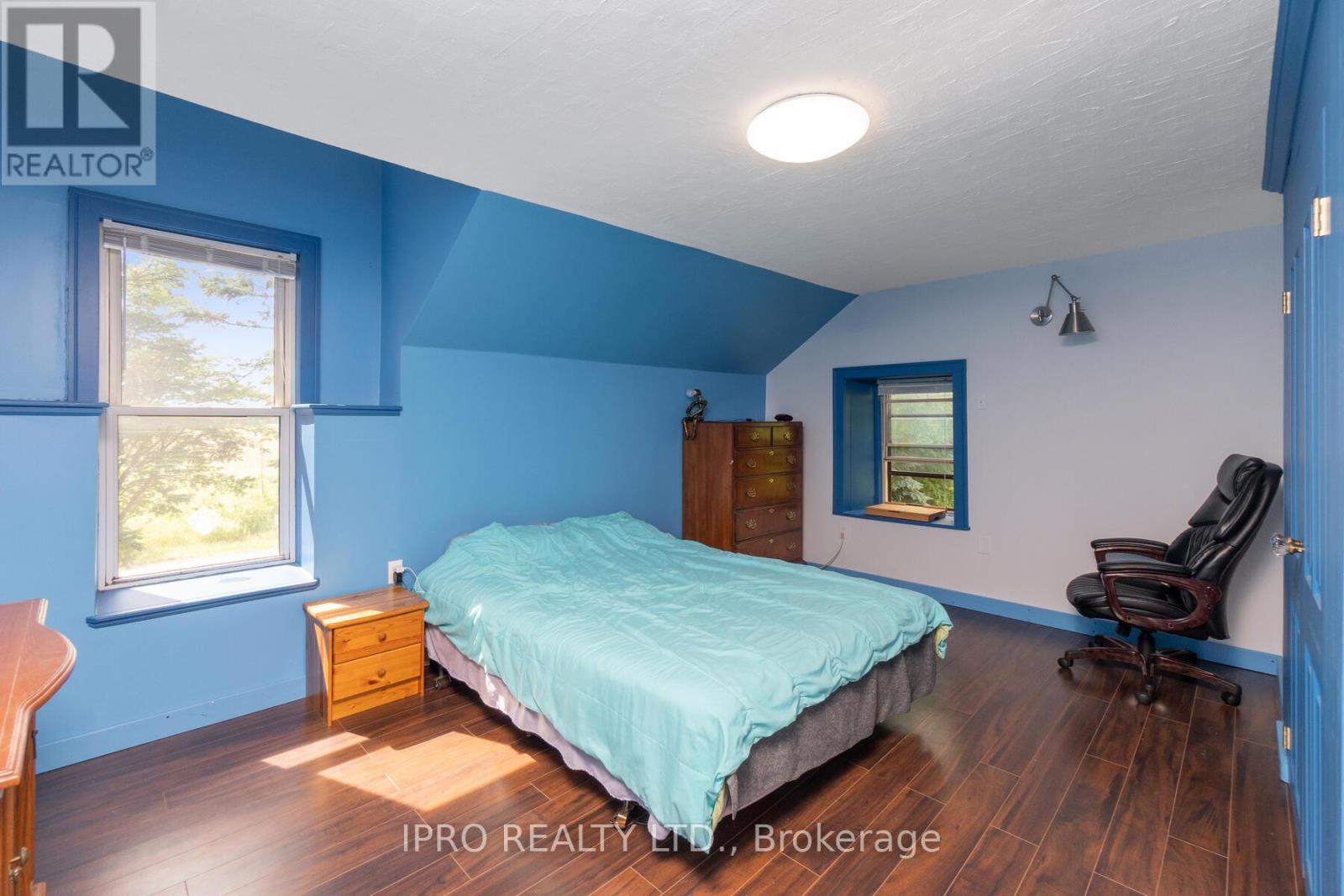 9206 Sideroad 17 Road, Erin, Ontario  N0B 1Z0 - Photo 14 - X12216141