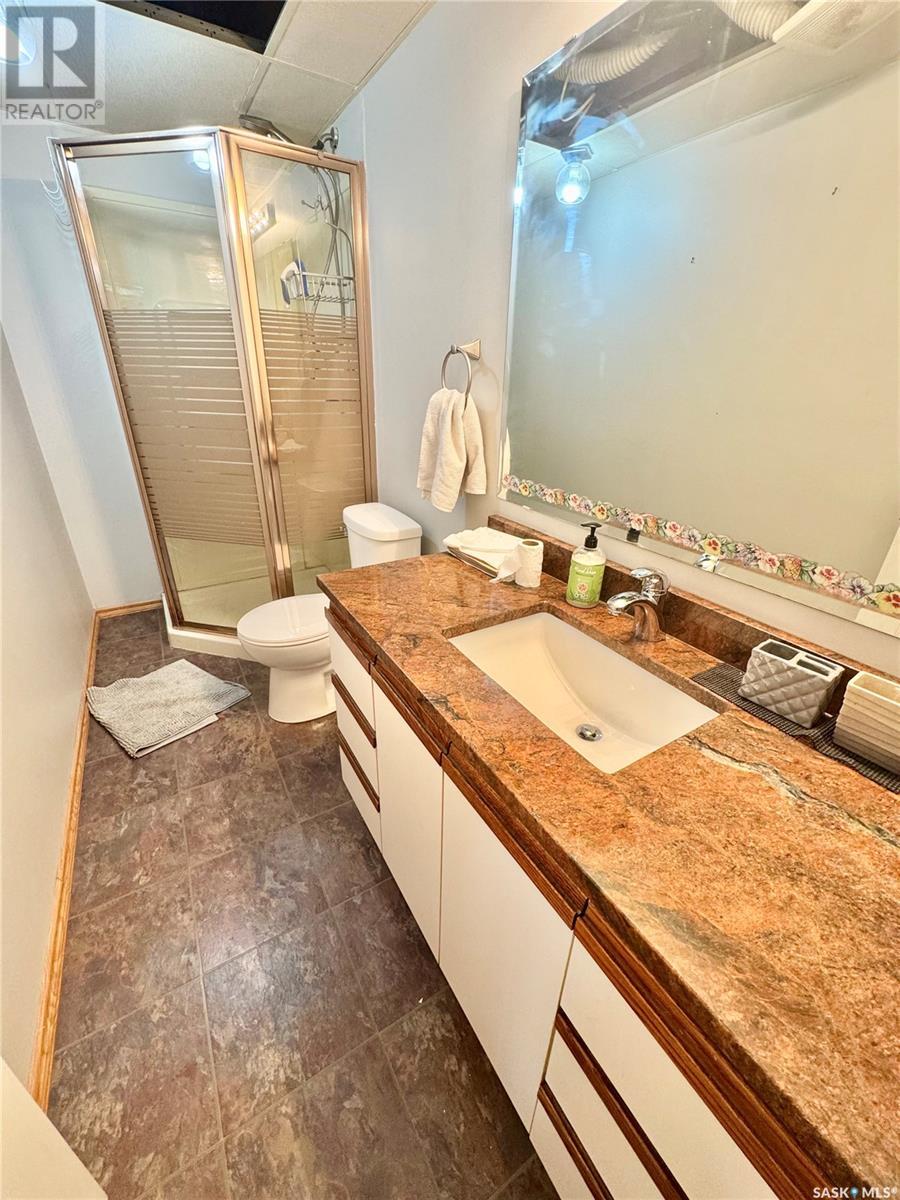 1700 Barton Drive, Prince Albert, Saskatchewan  S6V 7W3 - Photo 17 - SK009174