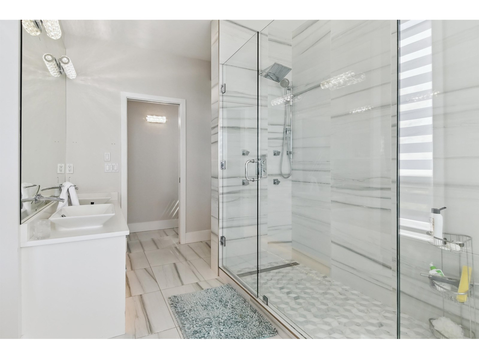 15095 Royal Avenue, White Rock, British Columbia  V4B 1M1 - Photo 17 - R3013923