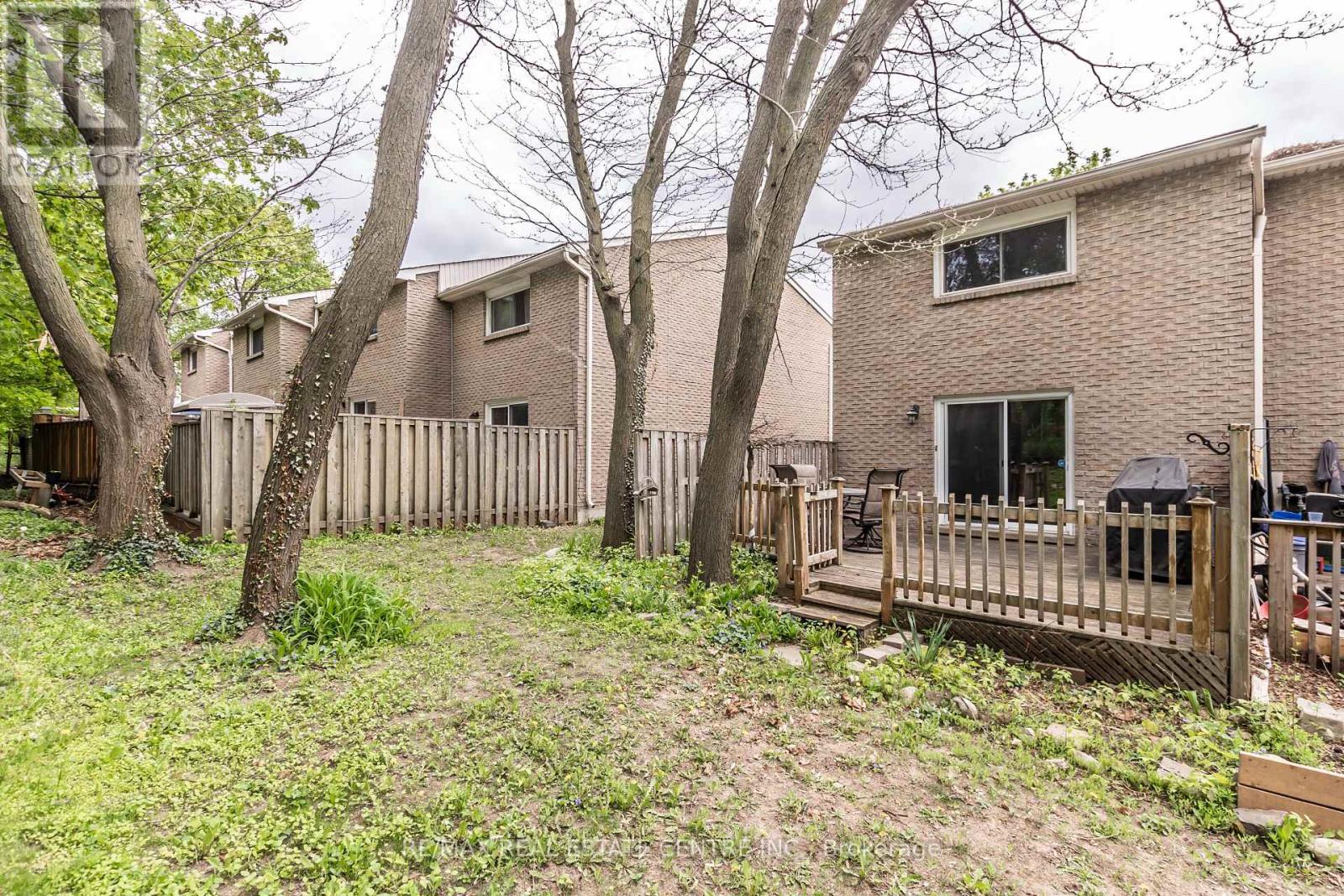 7 - 121 Morgan Avenue, Kitchener, Ontario  N2A 2M4 - Photo 30 - X12216276