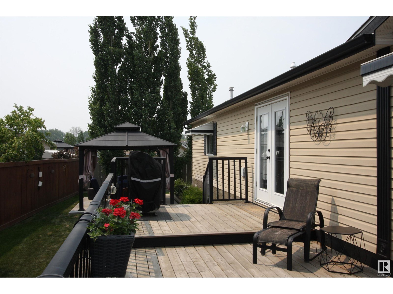 Property at 109 JUTLAND CR image 1