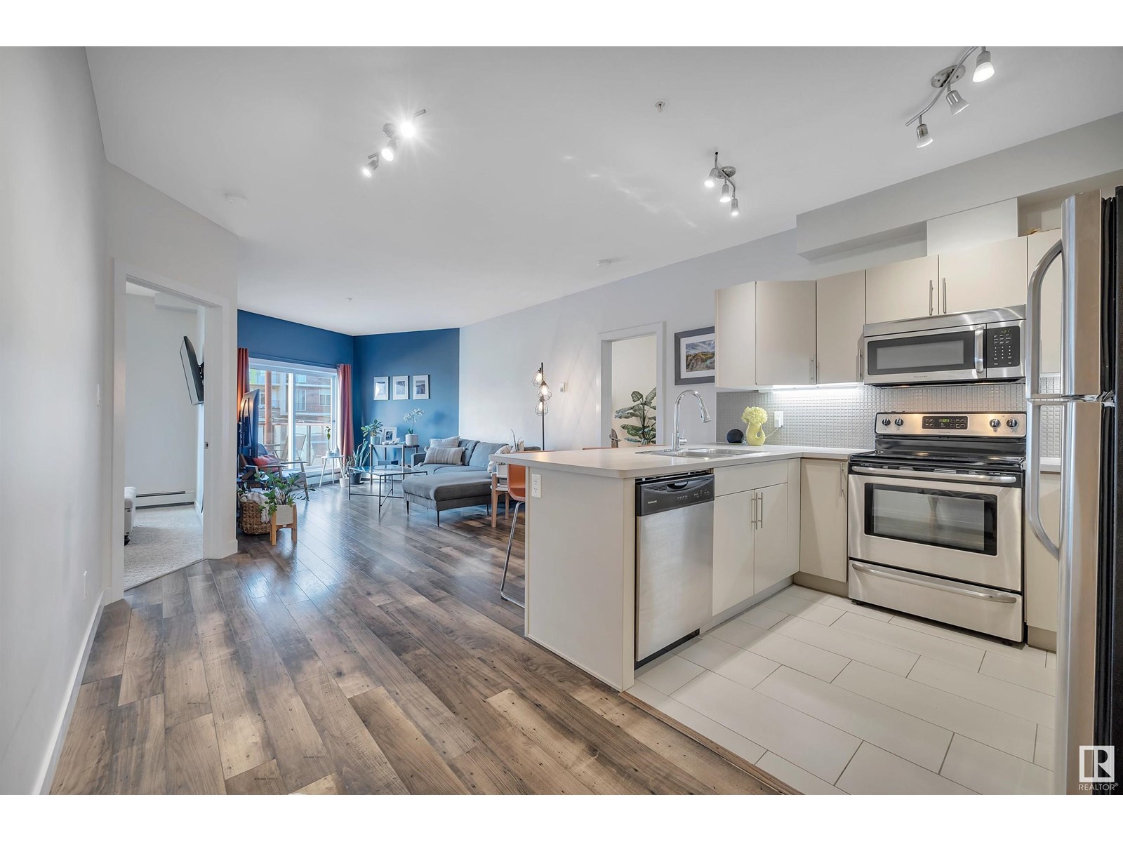 #208 10611 117 St Nw, Edmonton, Alberta  T5H 0G6 - Photo 3 - E4442018