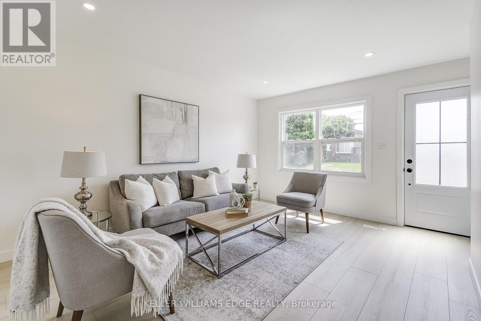 82 WEST 1ST STREET, Hamilton, Ontario