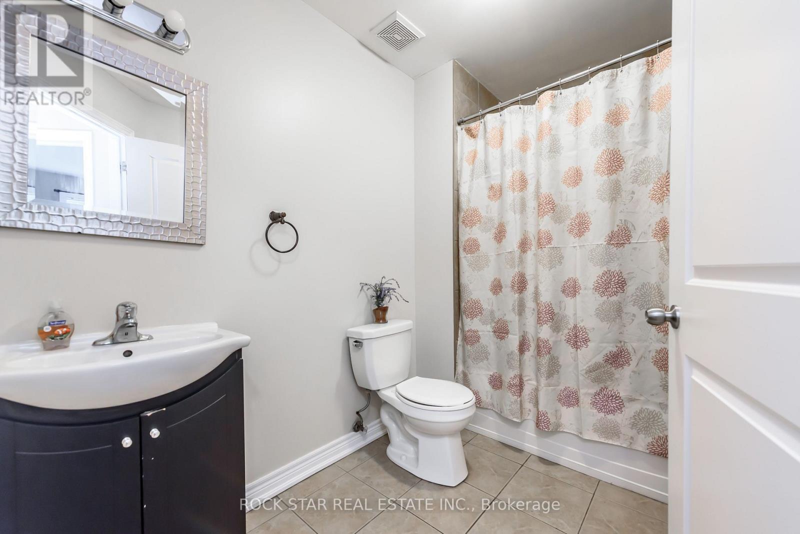 81 Wellington Street N, Thorold, Ontario  L2V 2E8 - Photo 24 - X12216341