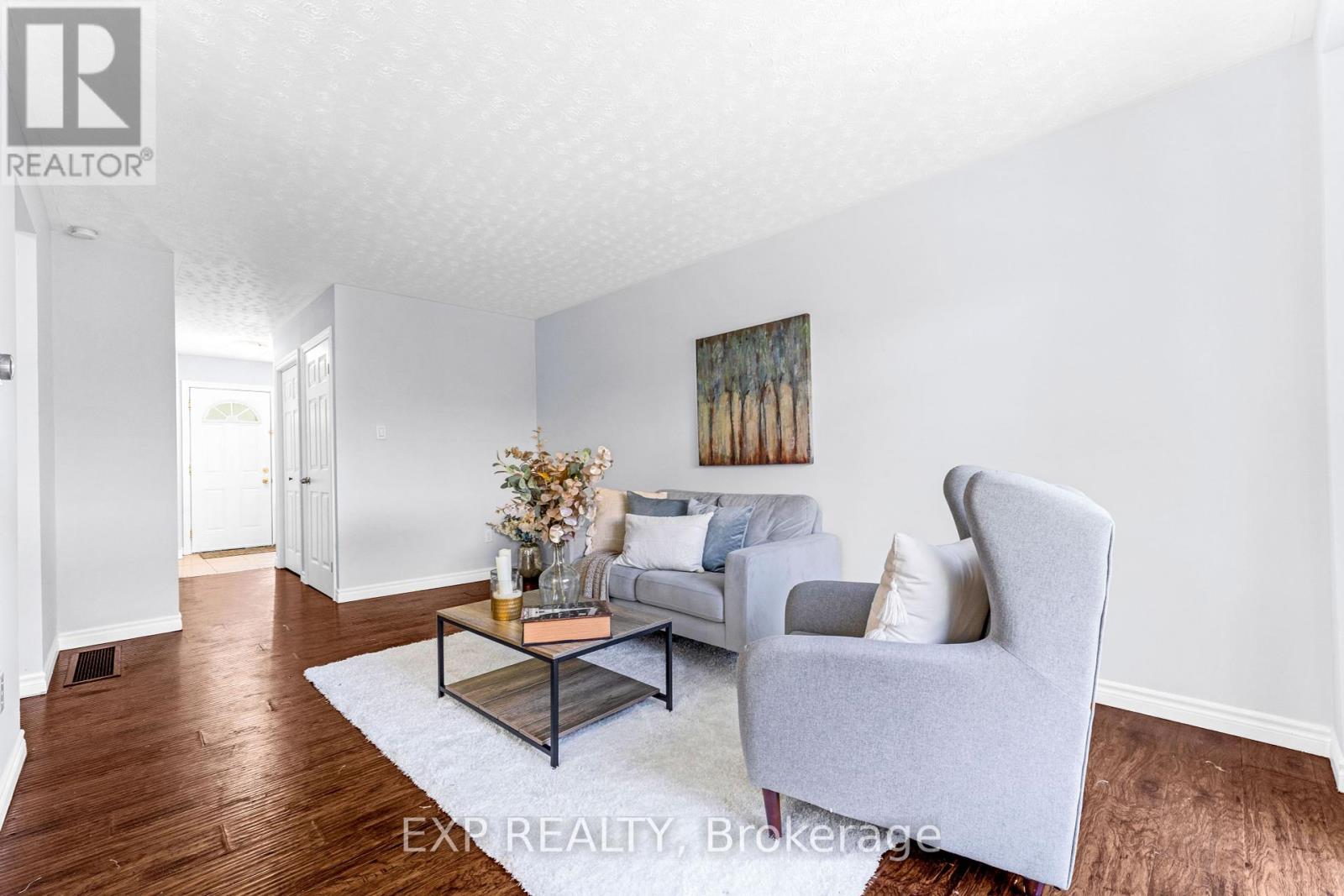 61 - 51 Paulander Drive, Kitchener, Ontario  N2M 5E5 - Photo 11 - X12216407