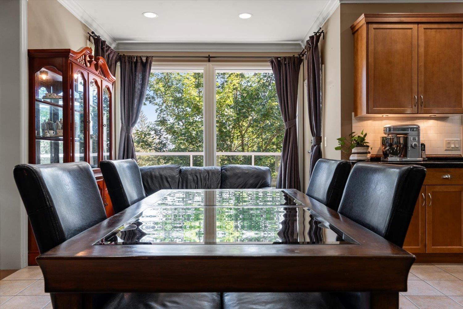 36472 Cardiff Place, Abbotsford, British Columbia  V3G 3G4 - Photo 9 - R3014846