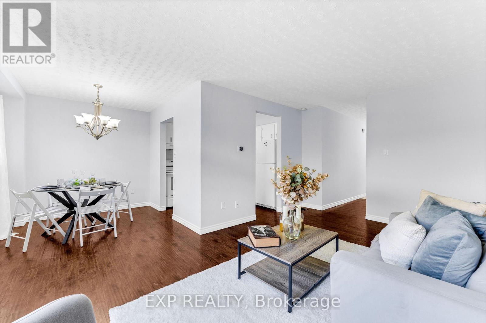 61 - 51 Paulander Drive, Kitchener, Ontario  N2M 5E5 - Photo 12 - X12216407