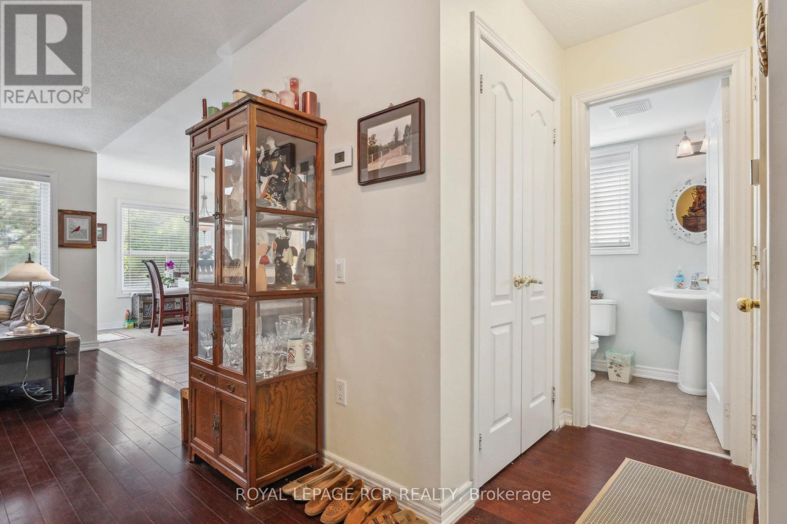 257 Berry Street, Shelburne, Ontario  L9V 3E1 - Photo 12 - X12216470