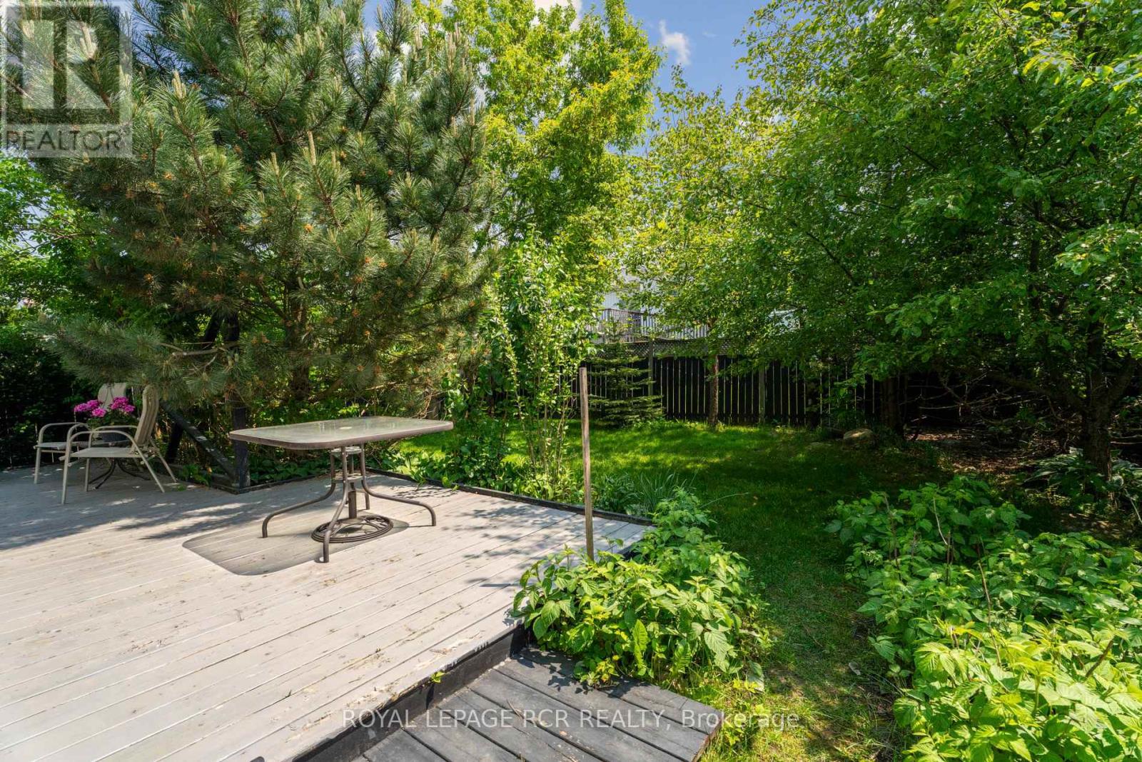 257 Berry Street, Shelburne, Ontario  L9V 3E1 - Photo 39 - X12216470