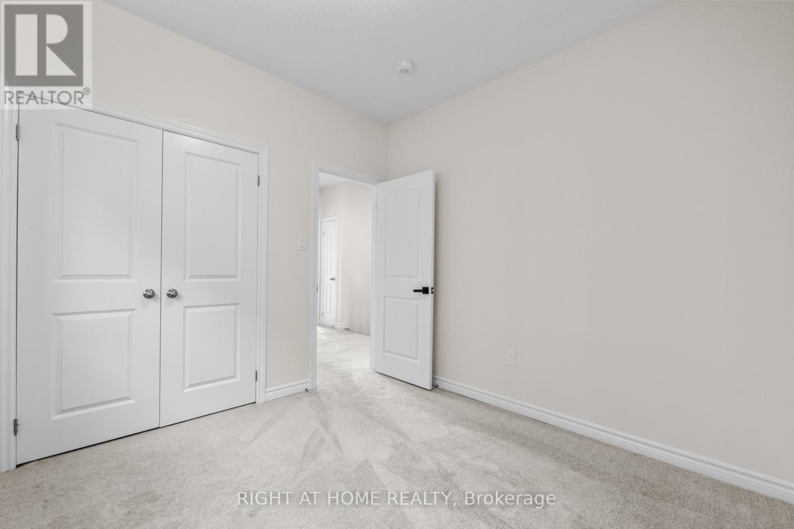 38 Hutchison Road, Guelph (Kortright East), Ontario  N1L 0R4 - Photo 32 - X12216499