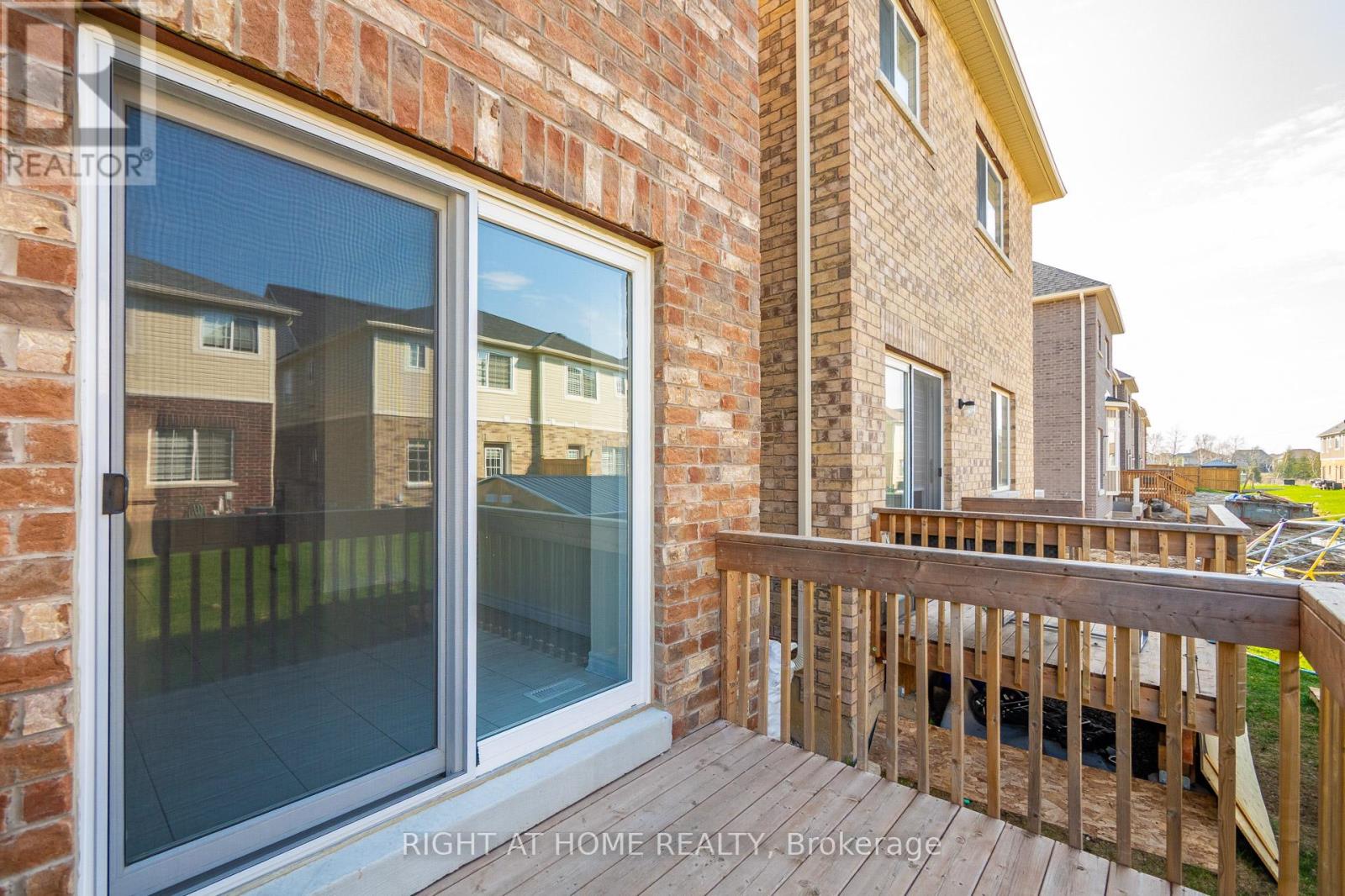 38 Hutchison Road, Guelph (Kortright East), Ontario  N1L 0R4 - Photo 40 - X12216499