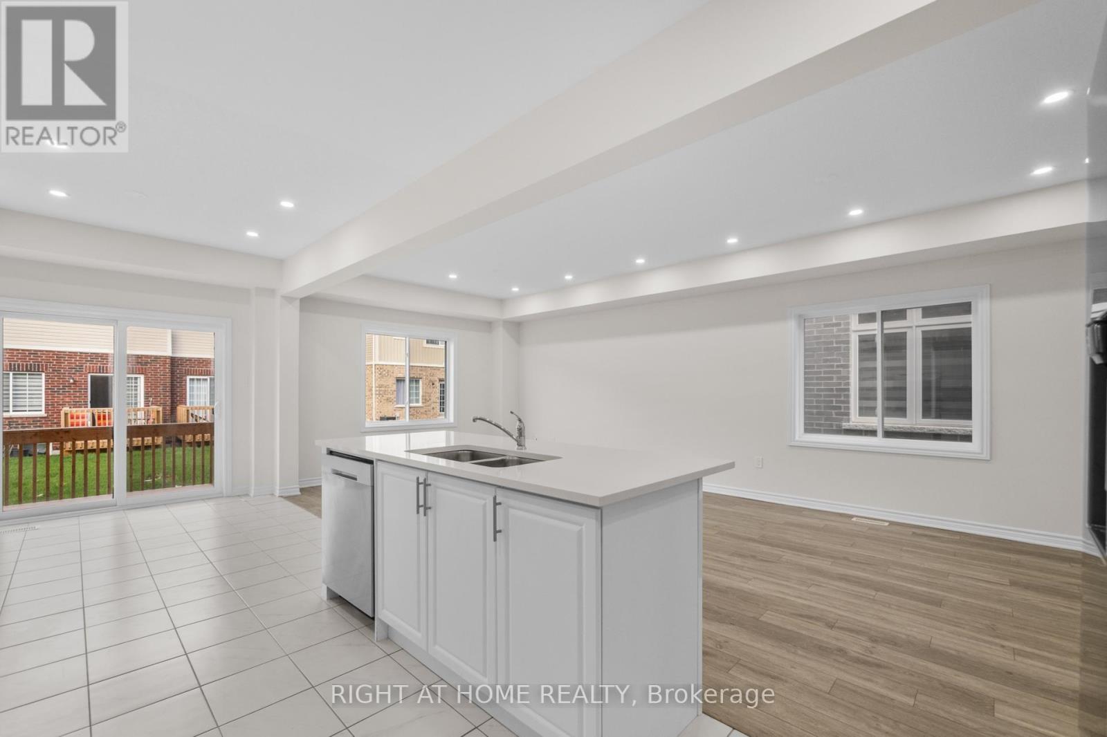 38 Hutchison Road, Guelph (Kortright East), Ontario  N1L 0R4 - Photo 23 - X12216499