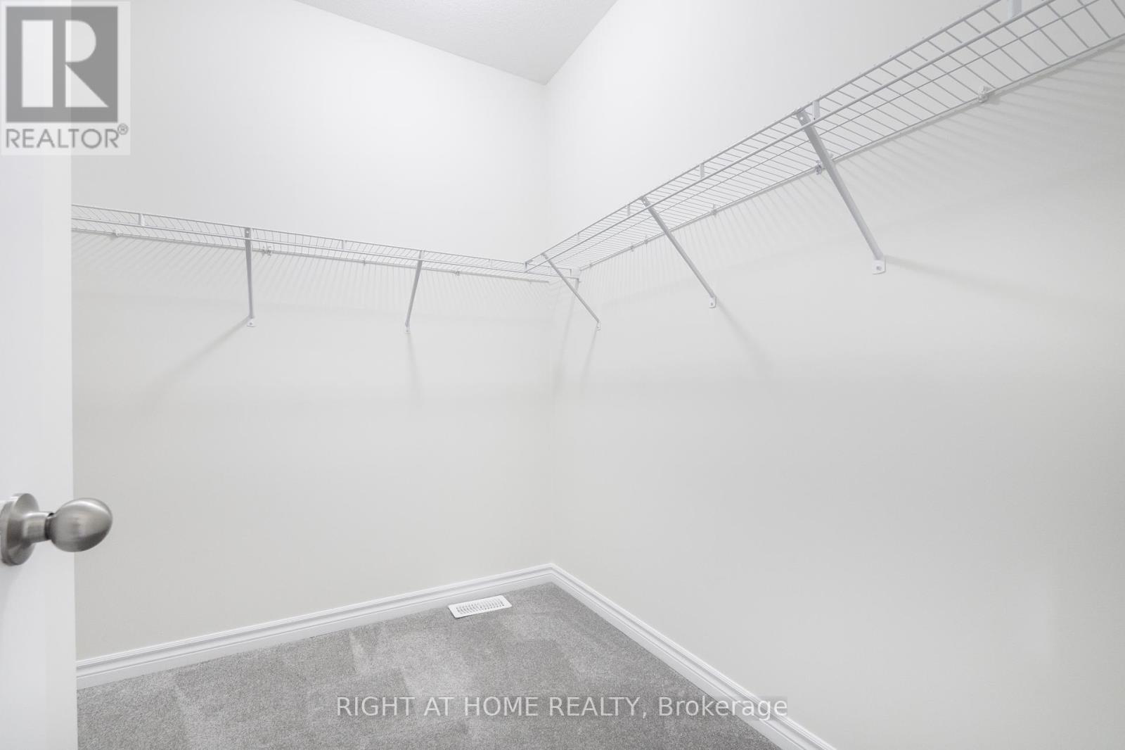 38 Hutchison Road, Guelph (Kortright East), Ontario  N1L 0R4 - Photo 28 - X12216499