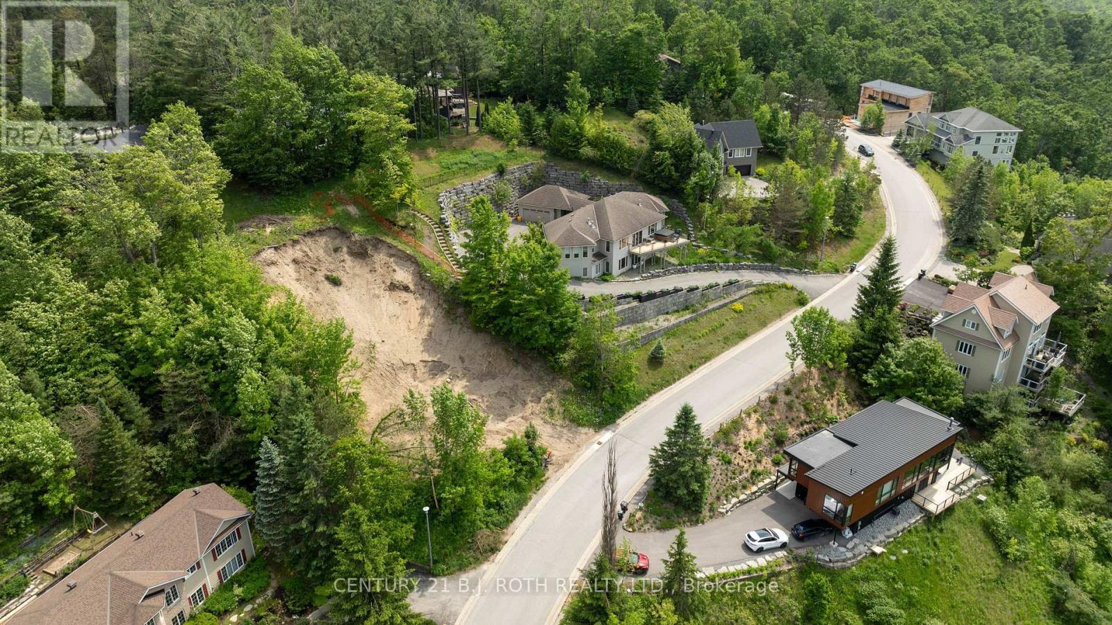 12 Valleycrest Drive, Oro-Medonte (Horseshoe Valley), Ontario  L0L 2L0 - Photo 7 - S12086762