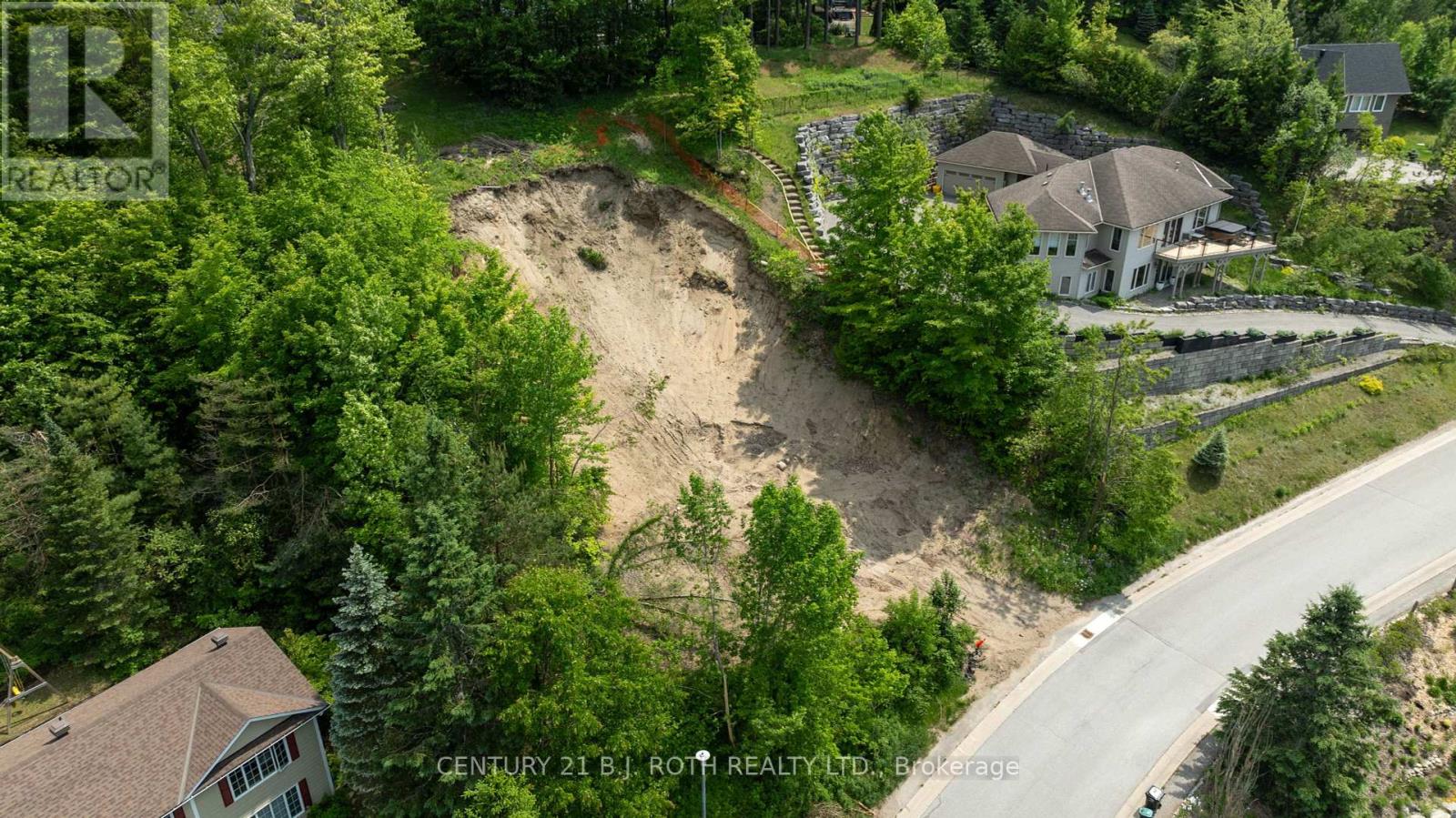 12 Valleycrest Drive, Oro-Medonte (Horseshoe Valley), Ontario  L0L 2L0 - Photo 10 - S12086762