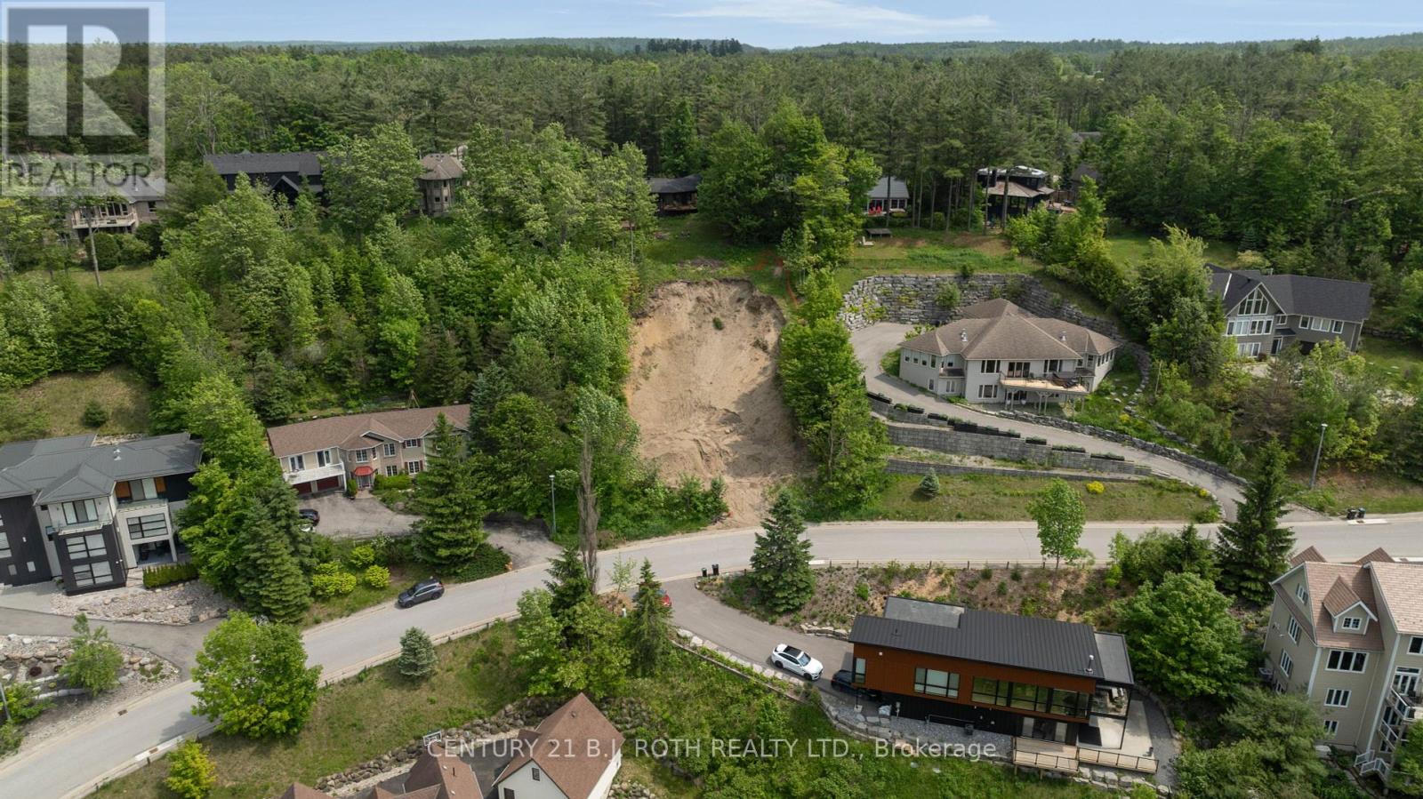 12 Valleycrest Drive, Oro-Medonte (Horseshoe Valley), Ontario  L0L 2L0 - Photo 13 - S12086762