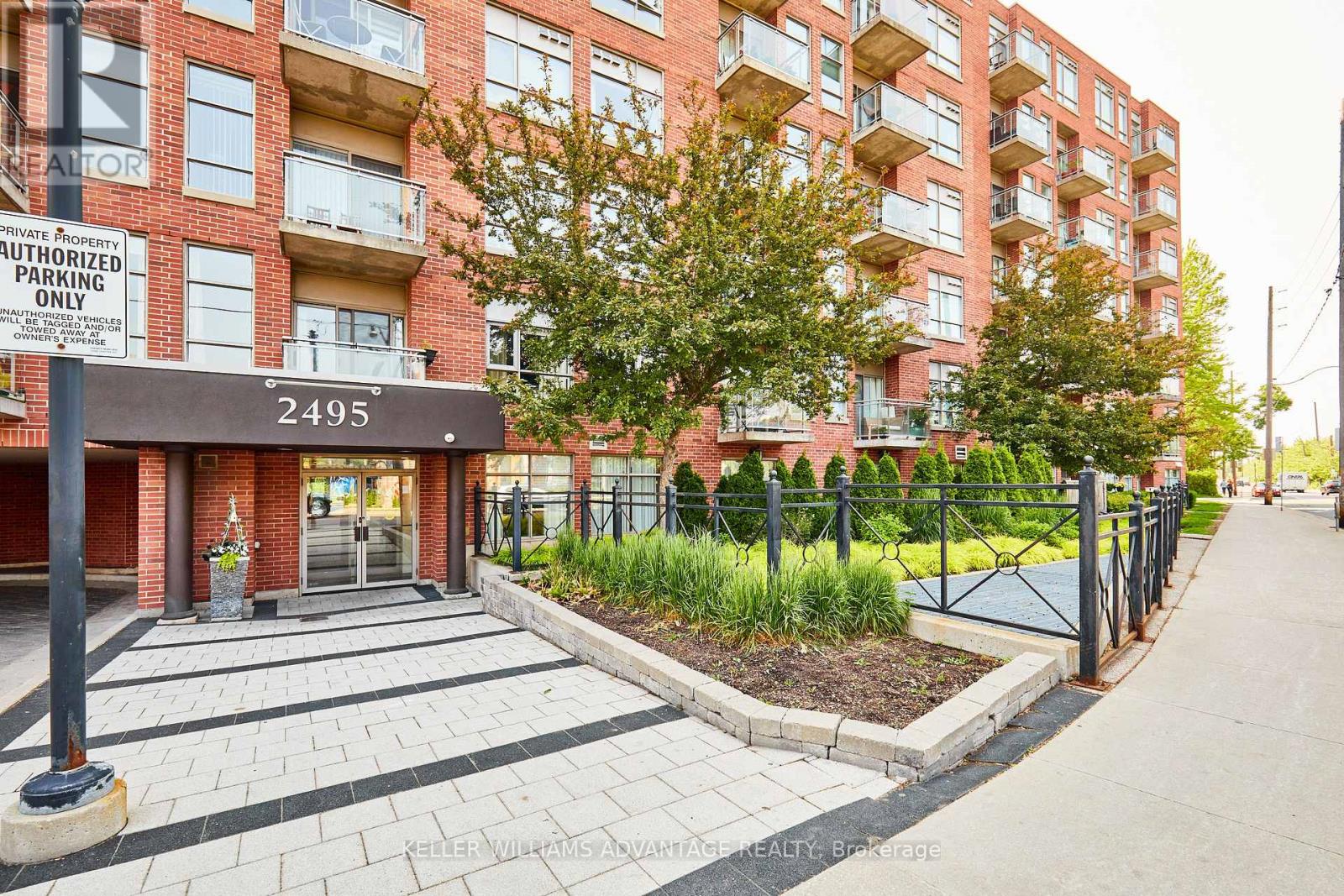716 - 2495 Dundas Street W, Toronto (High Park North), Ontario  M6P 1C3 - Photo 27 - W12216286