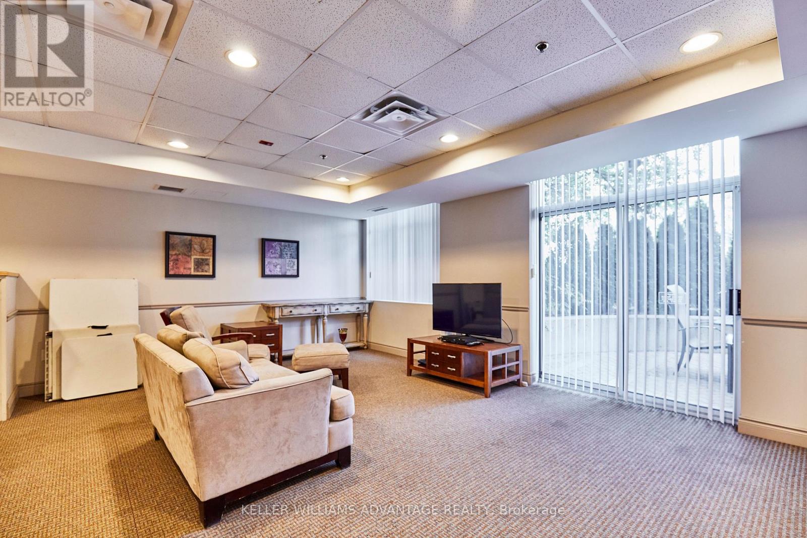 716 - 2495 Dundas Street W, Toronto (High Park North), Ontario  M6P 1C3 - Photo 23 - W12216286