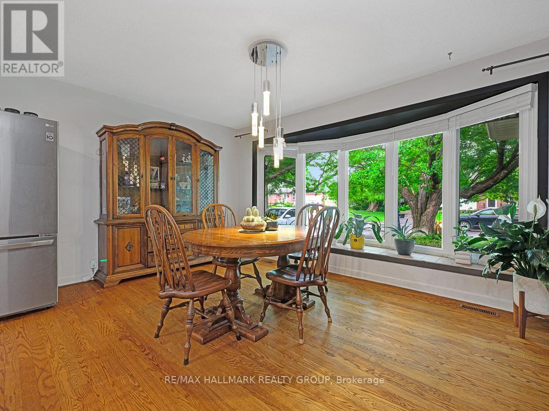 31 Hilliard Avenue, Ottawa, Ontario  K2E 6B9 - Photo 13 - X12216693