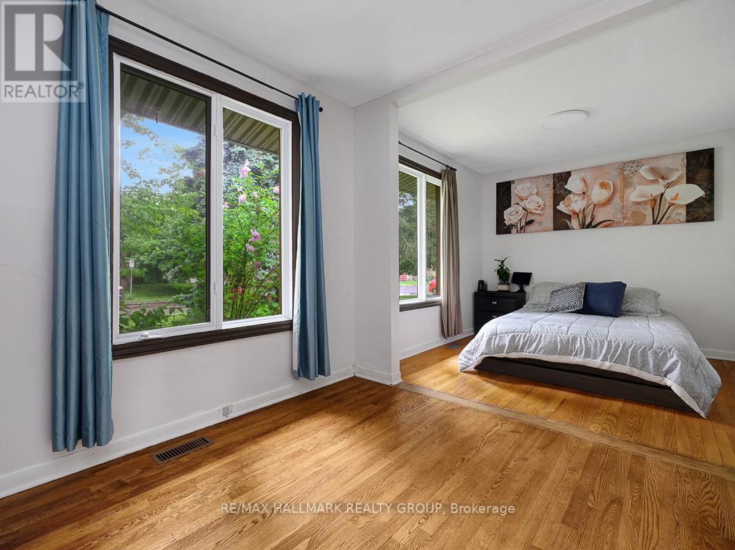 31 Hilliard Avenue, Ottawa, Ontario  K2E 6B9 - Photo 24 - X12216693