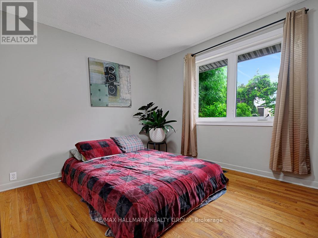 31 Hilliard Avenue, Ottawa, Ontario  K2E 6B9 - Photo 28 - X12216693