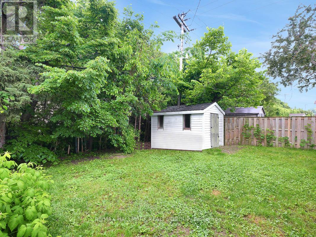 31 Hilliard Avenue, Ottawa, Ontario  K2E 6B9 - Photo 42 - X12216693