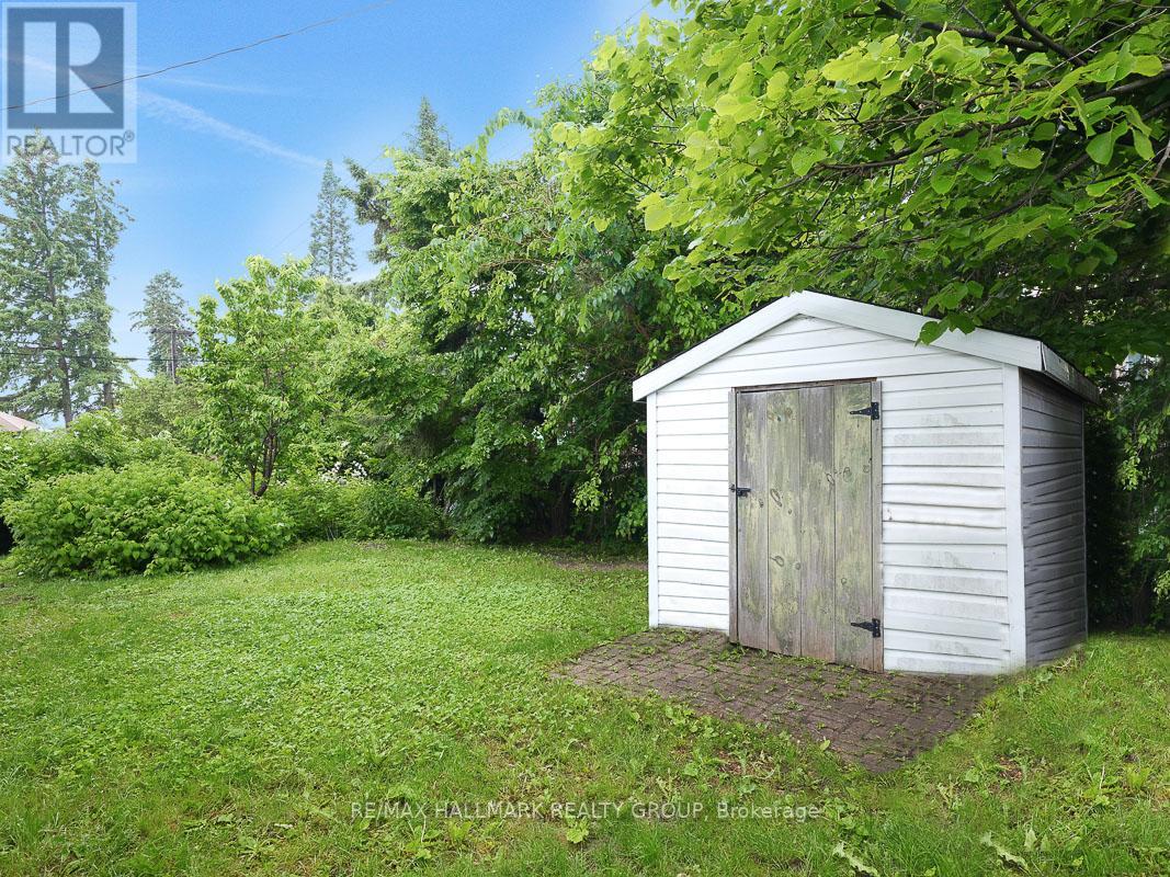 31 Hilliard Avenue, Ottawa, Ontario  K2E 6B9 - Photo 43 - X12216693