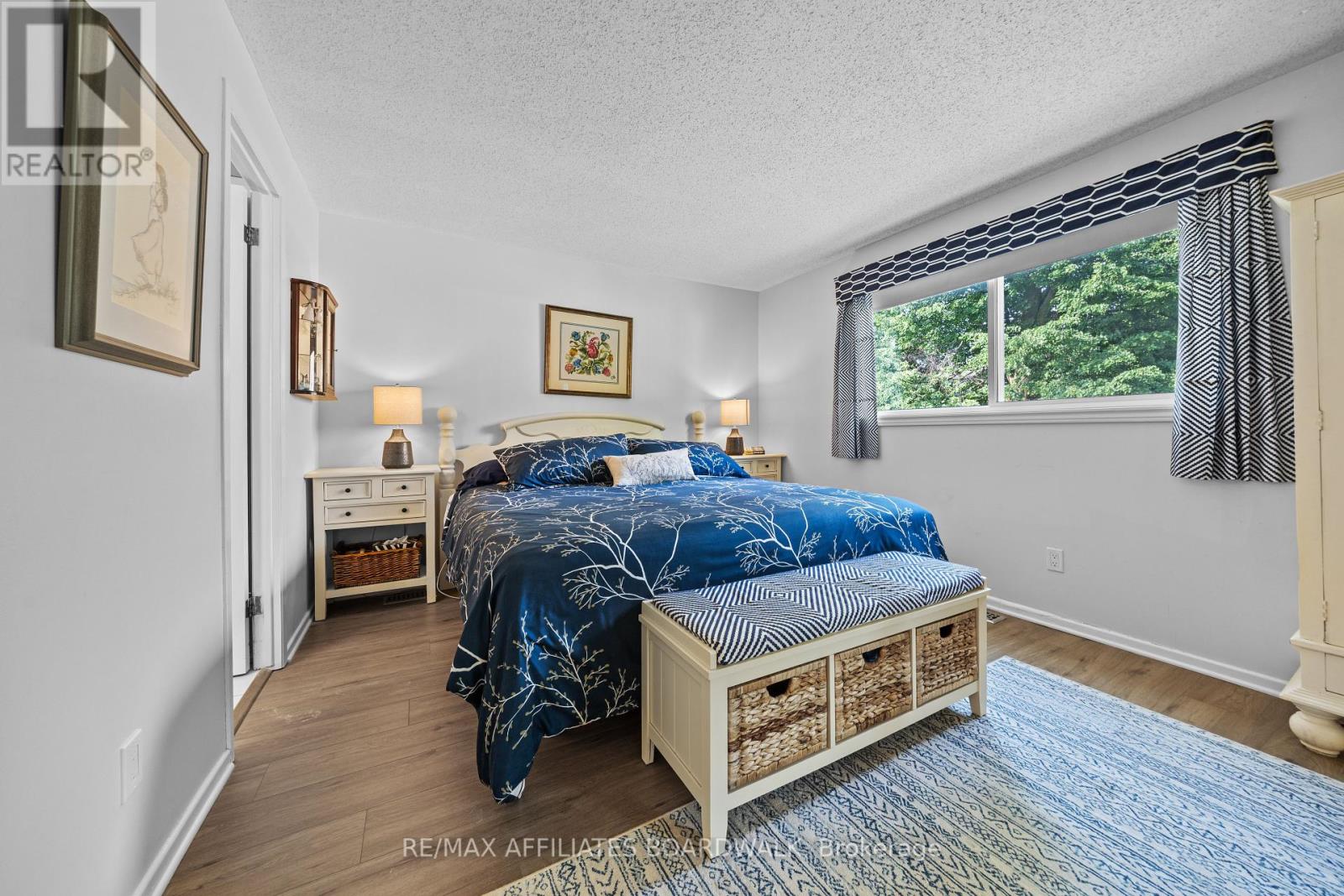 2 Liveoak Crescent, Ottawa, Ontario  K2J 1R6 - Photo 23 - X12216733