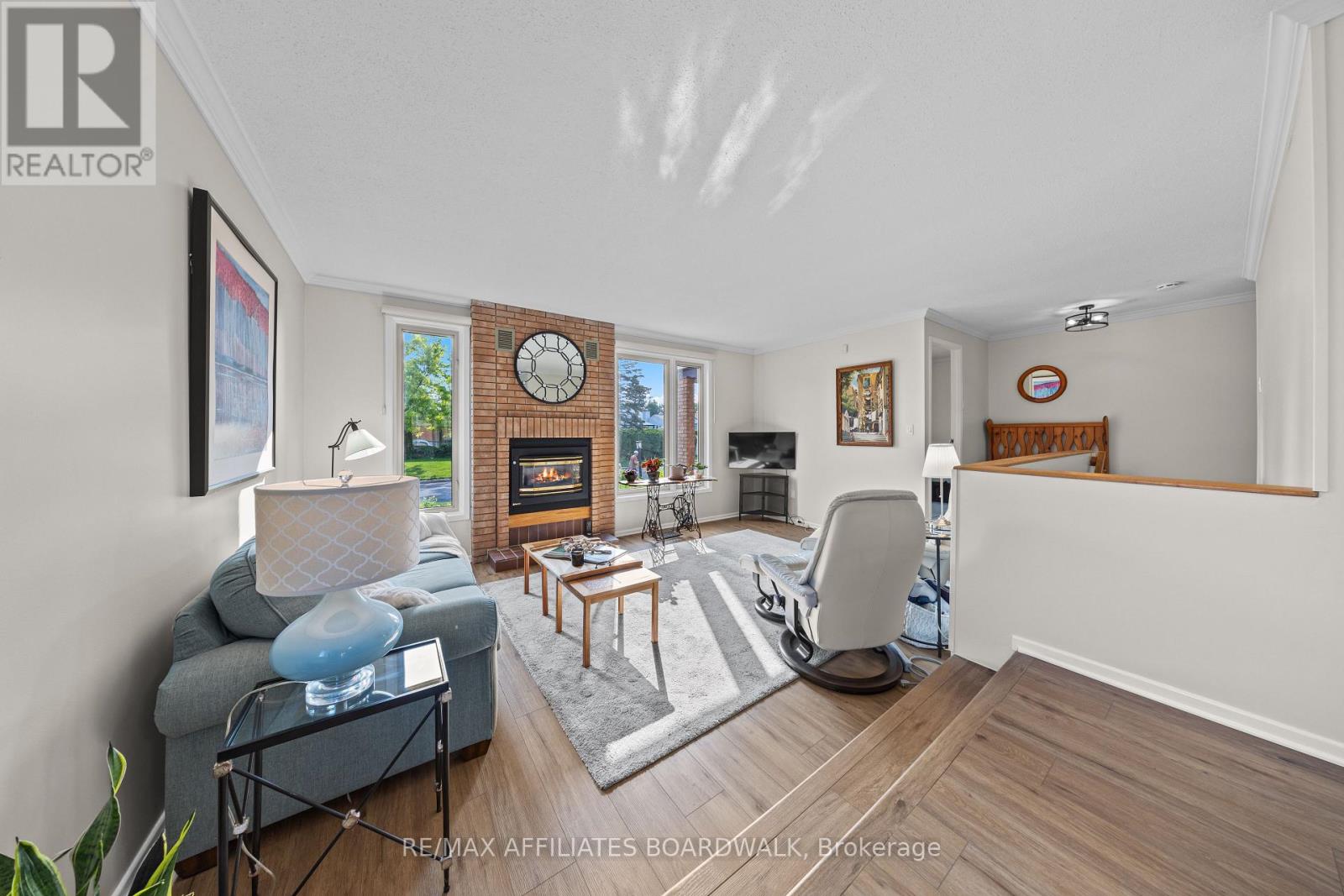2 Liveoak Crescent, Ottawa, Ontario  K2J 1R6 - Photo 8 - X12216733