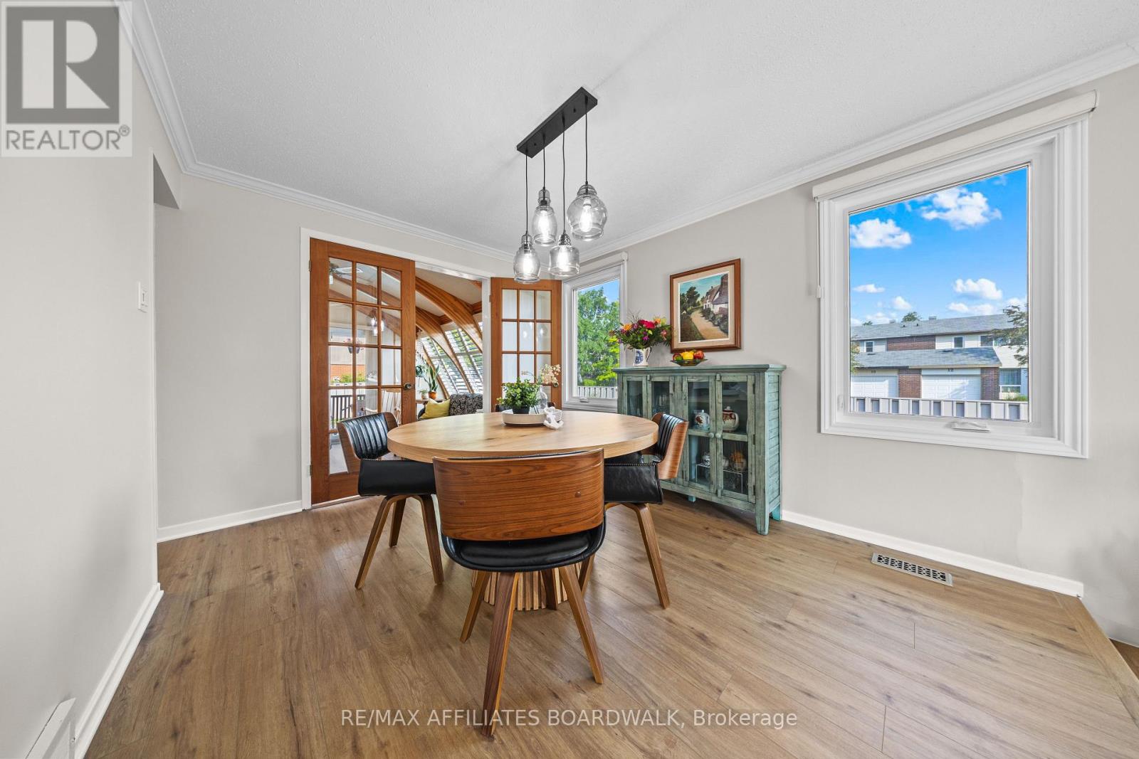 2 Liveoak Crescent, Ottawa, Ontario  K2J 1R6 - Photo 9 - X12216733