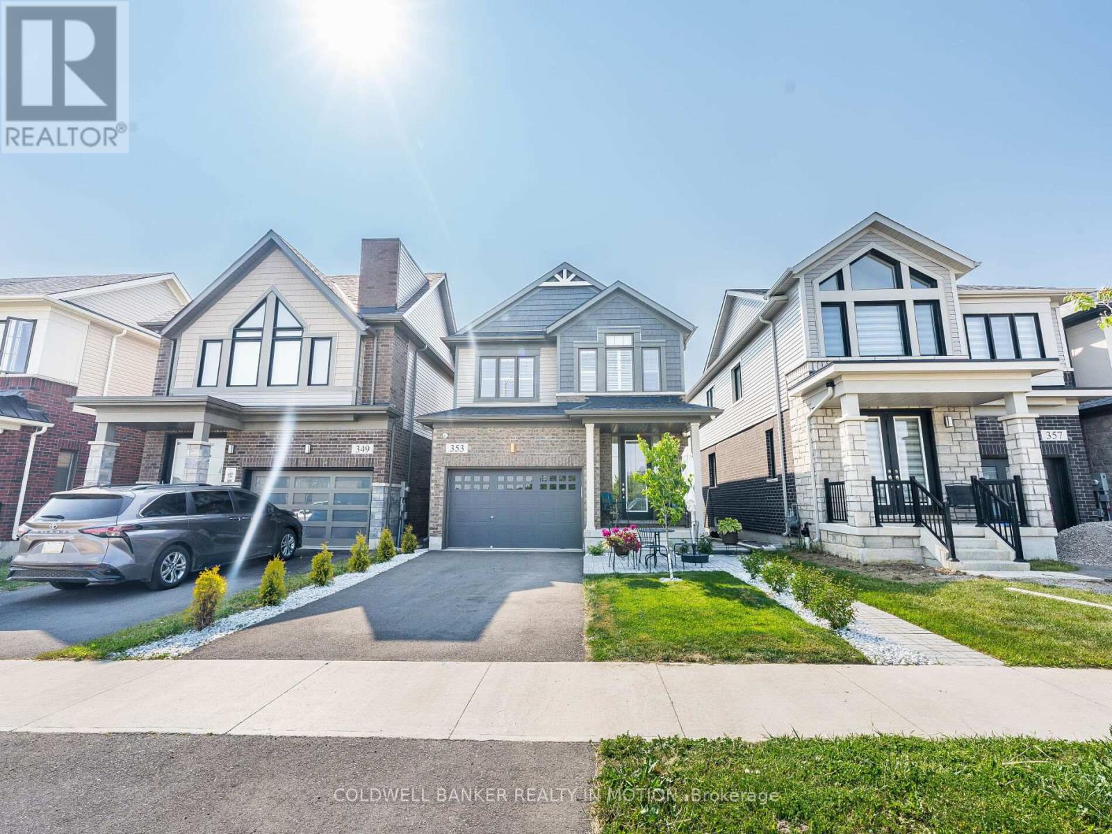 353 PROVIDENT WAY, Hamilton, Ontario