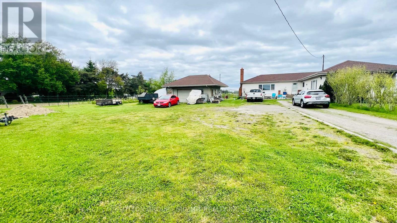 Property at 84 EAST WEST LINE image 5