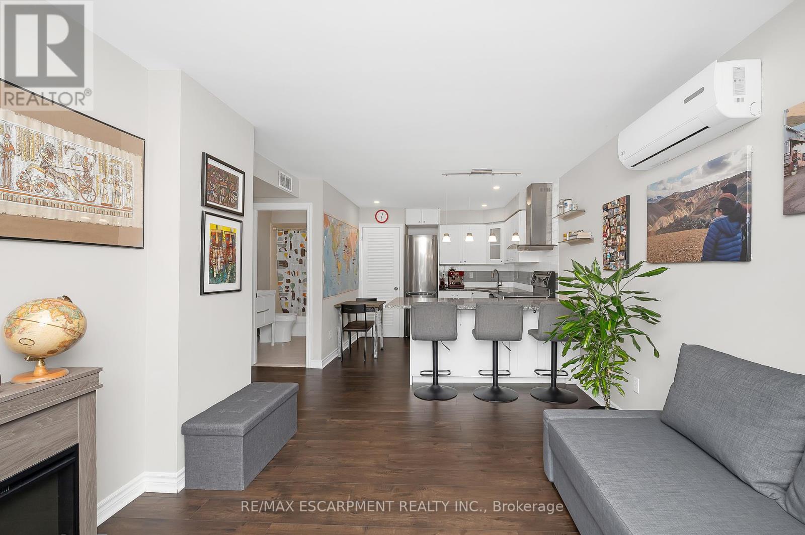 102 - 28 Victoria Avenue, Hamilton (Landsdale), Ontario  L8L 5E1 - Photo 6 - X12216514