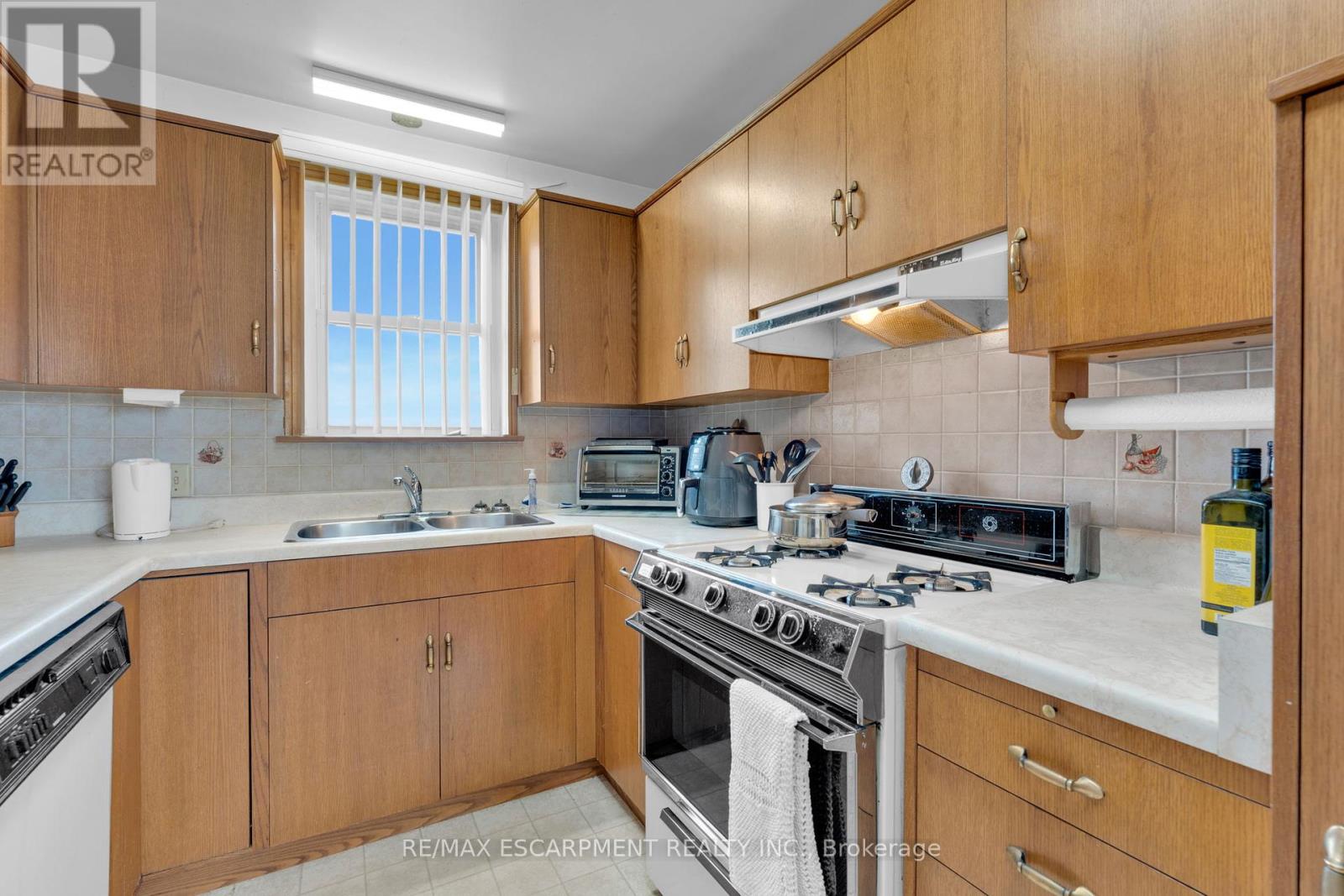 2986 Regional Rd 12, Grimsby (Grimsby Escarpment), Ontario  L0R 1M0 - Photo 12 - X12216510
