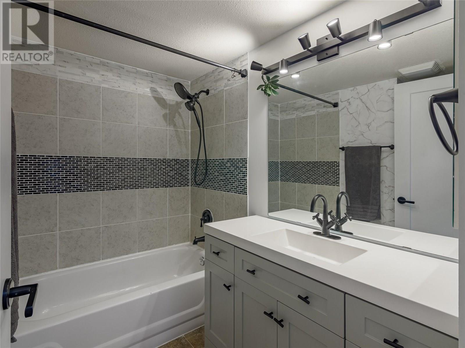 709 Houghton Road Unit# 201, Kelowna, British Columbia  V1X 7J7 - Photo 11 - 10352021