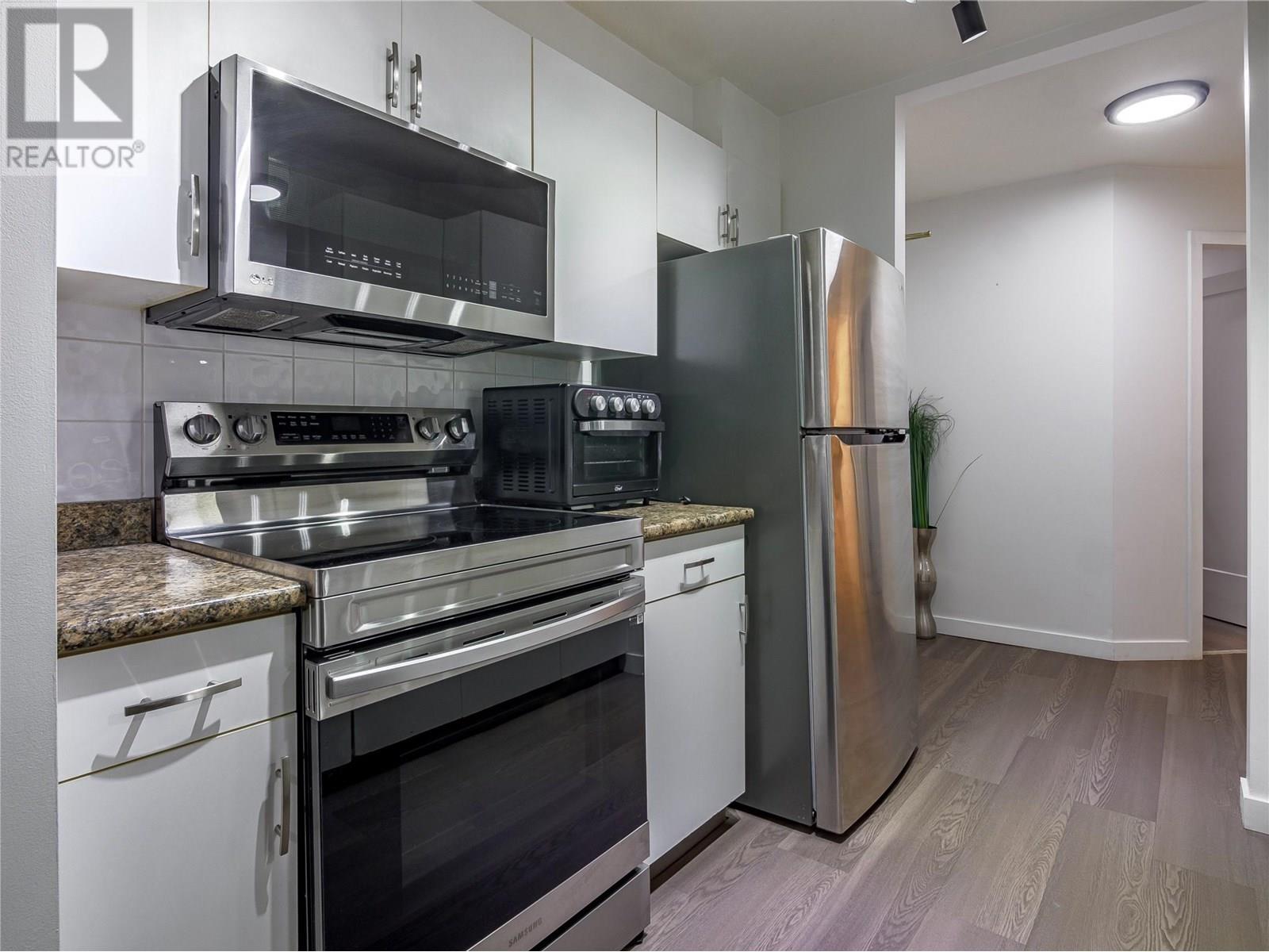 709 Houghton Road Unit# 201, Kelowna, British Columbia  V1X 7J7 - Photo 4 - 10352021