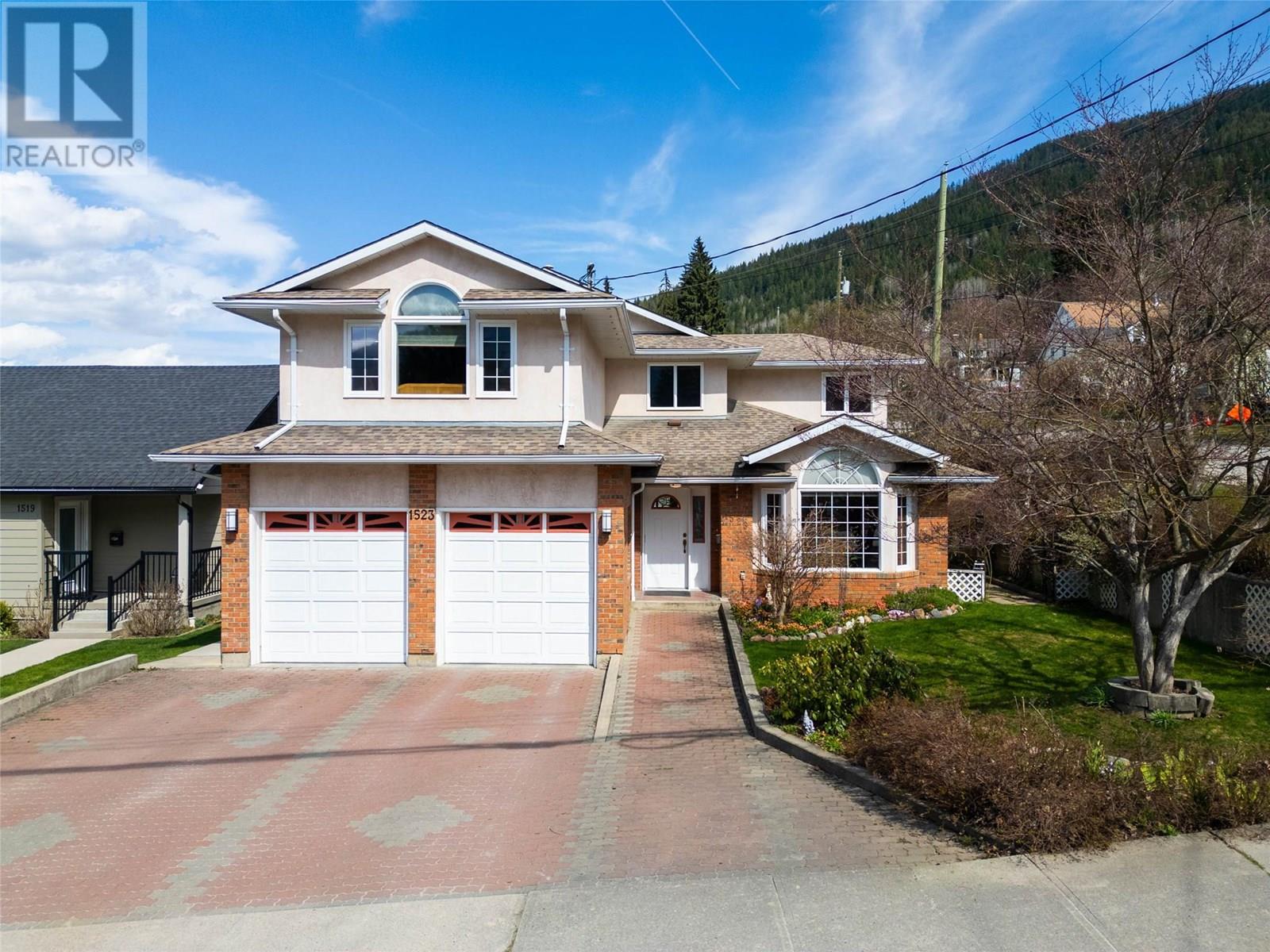 1523 Stanley Street, Nelson, British Columbia