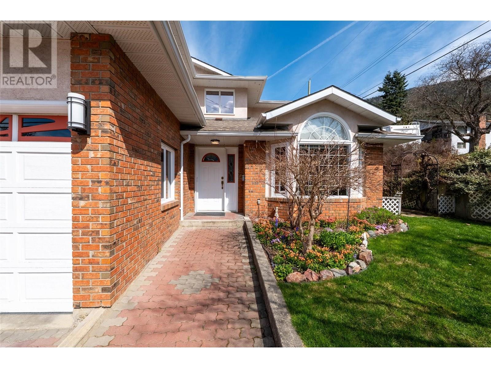 1523 Stanley Street, Nelson, British Columbia  V1L 1R4 - Photo 53 - 10351979