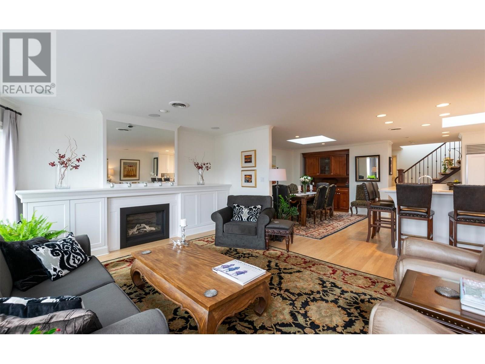 90 Lakeshore Drive Ne, Salmon Arm, British Columbia  V1E 4N3 - Photo 21 - 10351971
