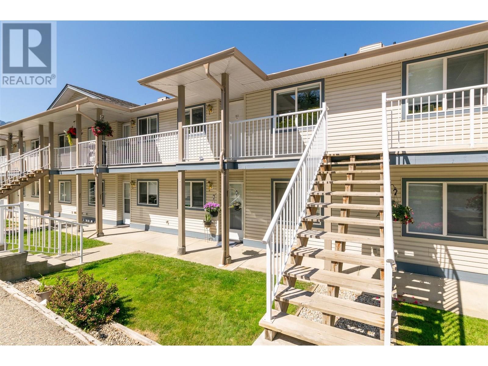 831 2 Street SE Unit# 211, Salmon Arm, British Columbia