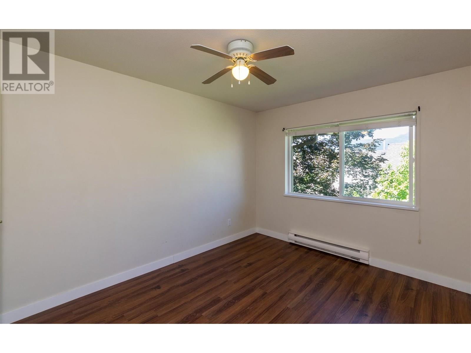 831 2 Street Se Unit# 211, Salmon Arm, British Columbia  V1E 1S6 - Photo 12 - 10351966