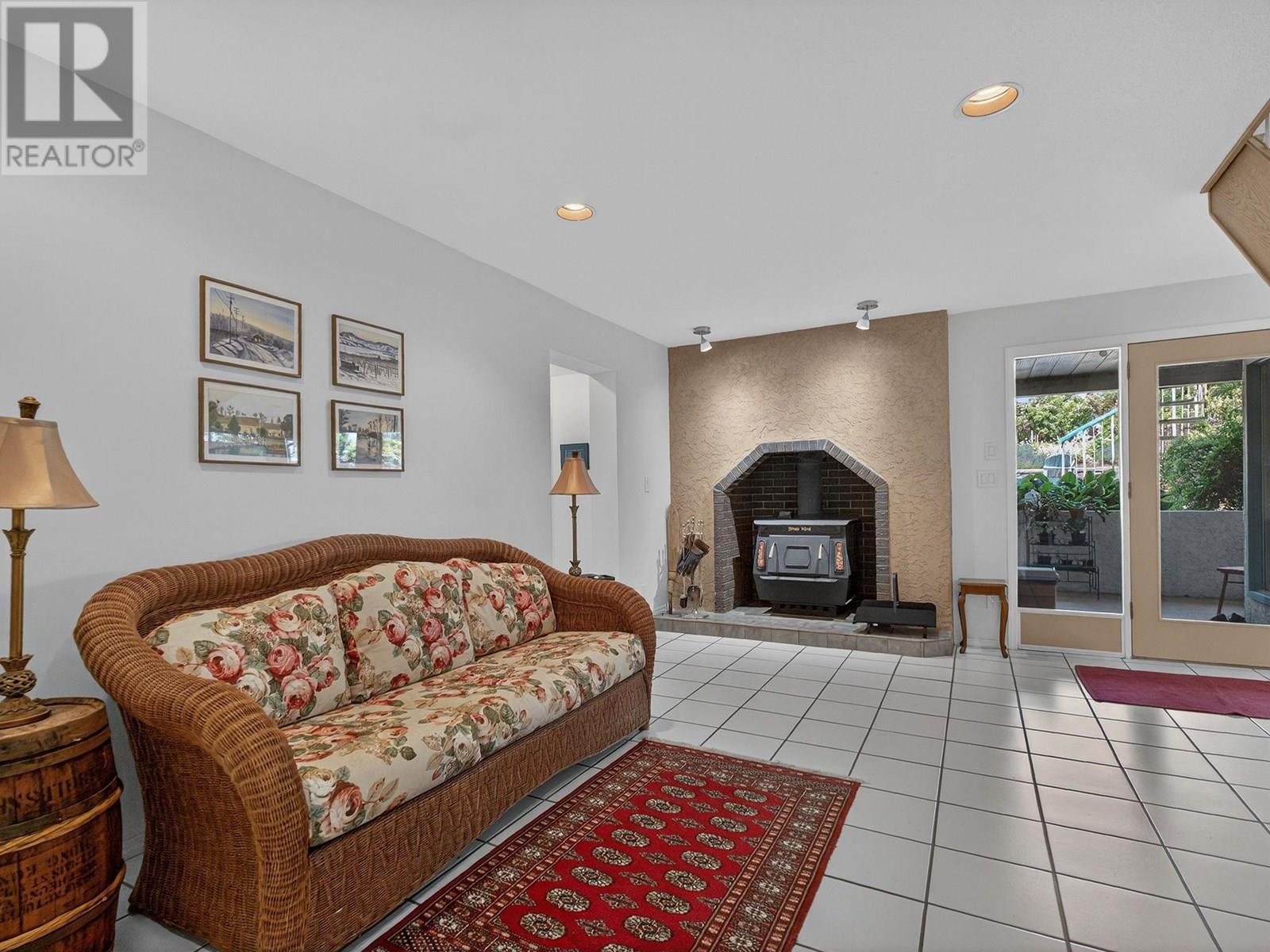832 Montigny Road, West Kelowna, British Columbia  V1Z 1S2 - Photo 27 - 10351436