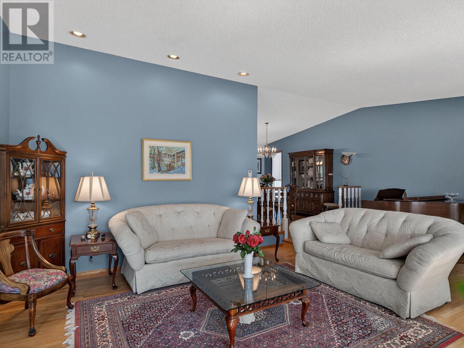 832 Montigny Road, West Kelowna, British Columbia  V1Z 1S2 - Photo 5 - 10351436