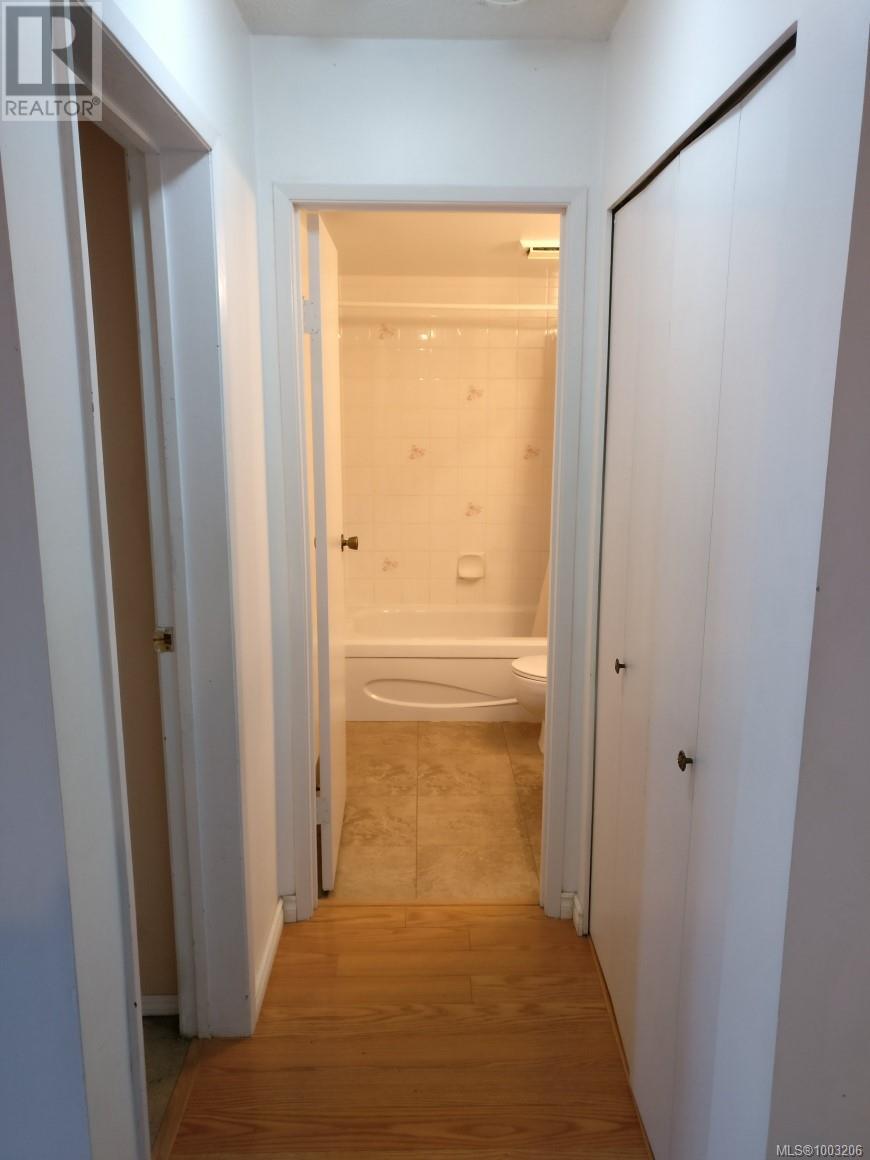 111 900 Tolmie Ave, Victoria, British Columbia  V8X 3W6 - Photo 9 - 1003206