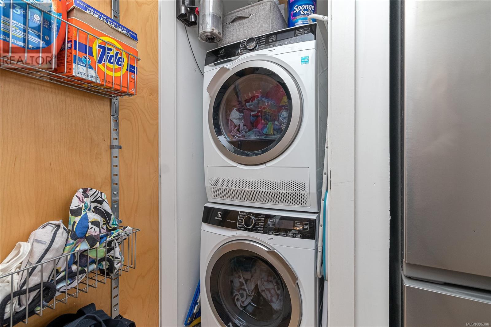 401 610 Johnson St, Victoria, British Columbia  V8W 1M4 - Photo 33 - 996308