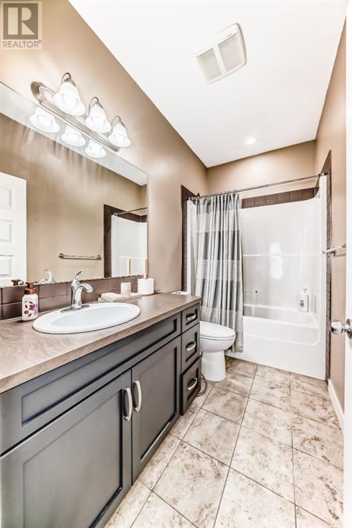 612 Montgomery Close Se, High River, Alberta  T1B 0B7 - Photo 24 - A2217649